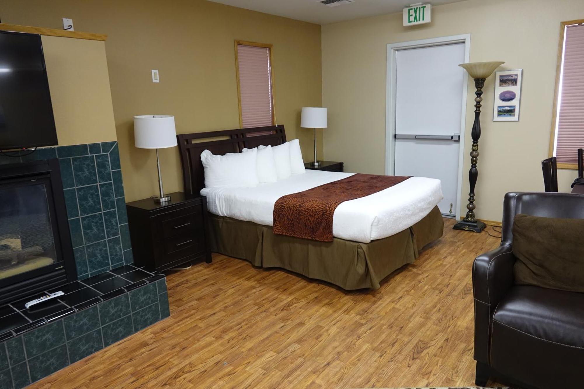 Cowlitz River Lodge باكوود الغرفة الصورة
