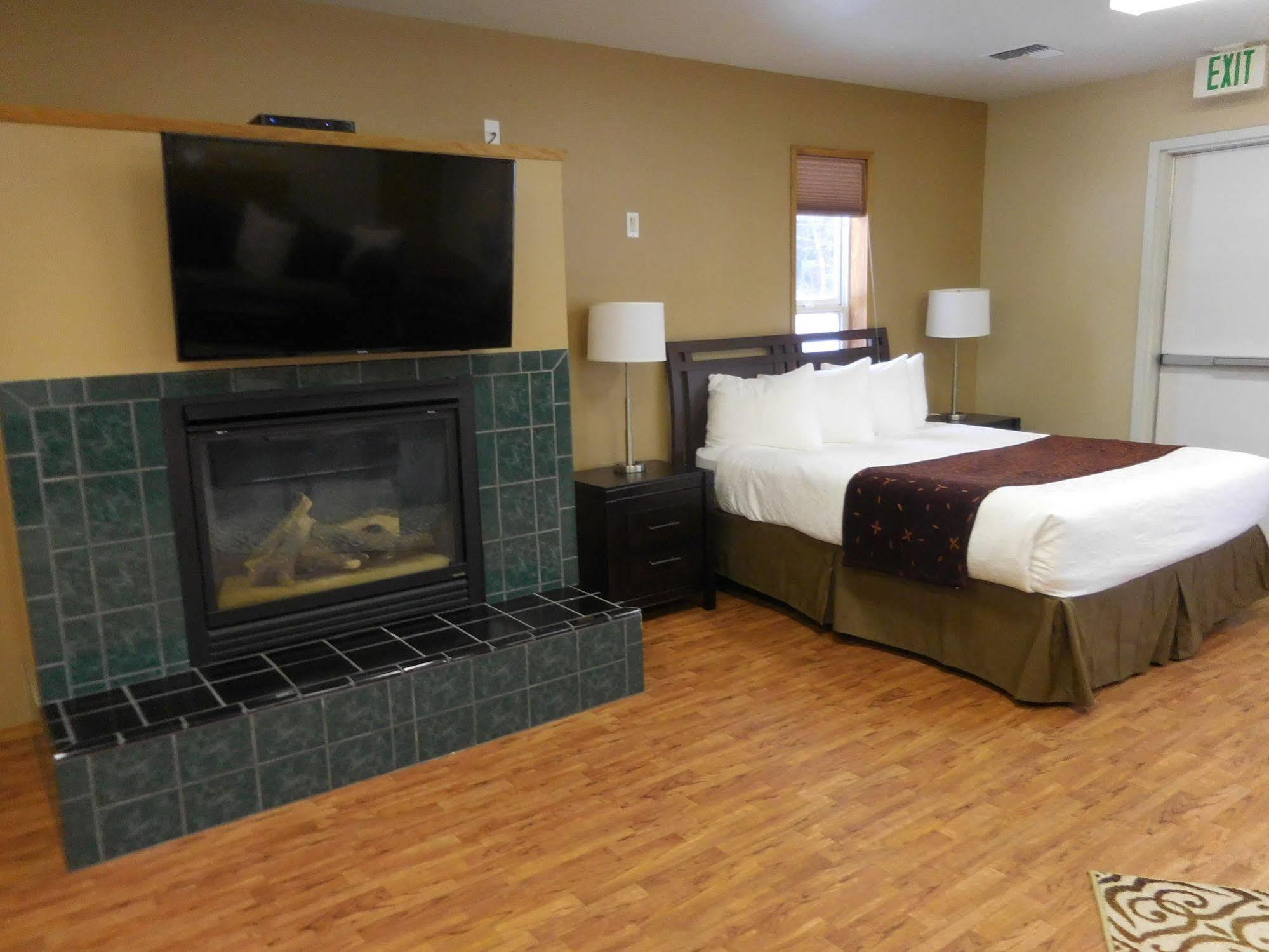 Cowlitz River Lodge باكوود المظهر الخارجي الصورة